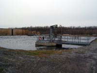 Phosphorus management for industrial lagoons / ponds